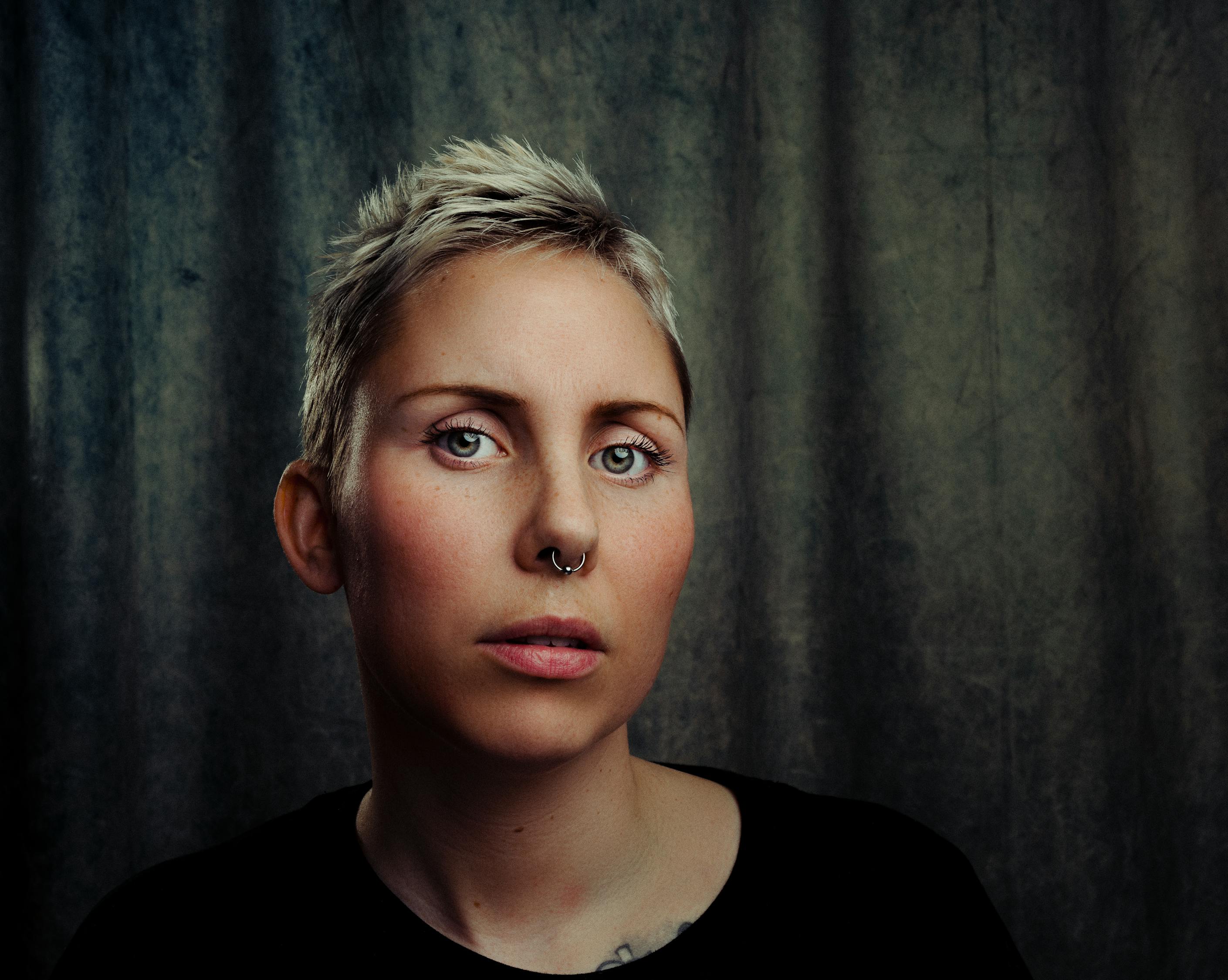 最新女演員風(fēng)采驚艷展現(xiàn)