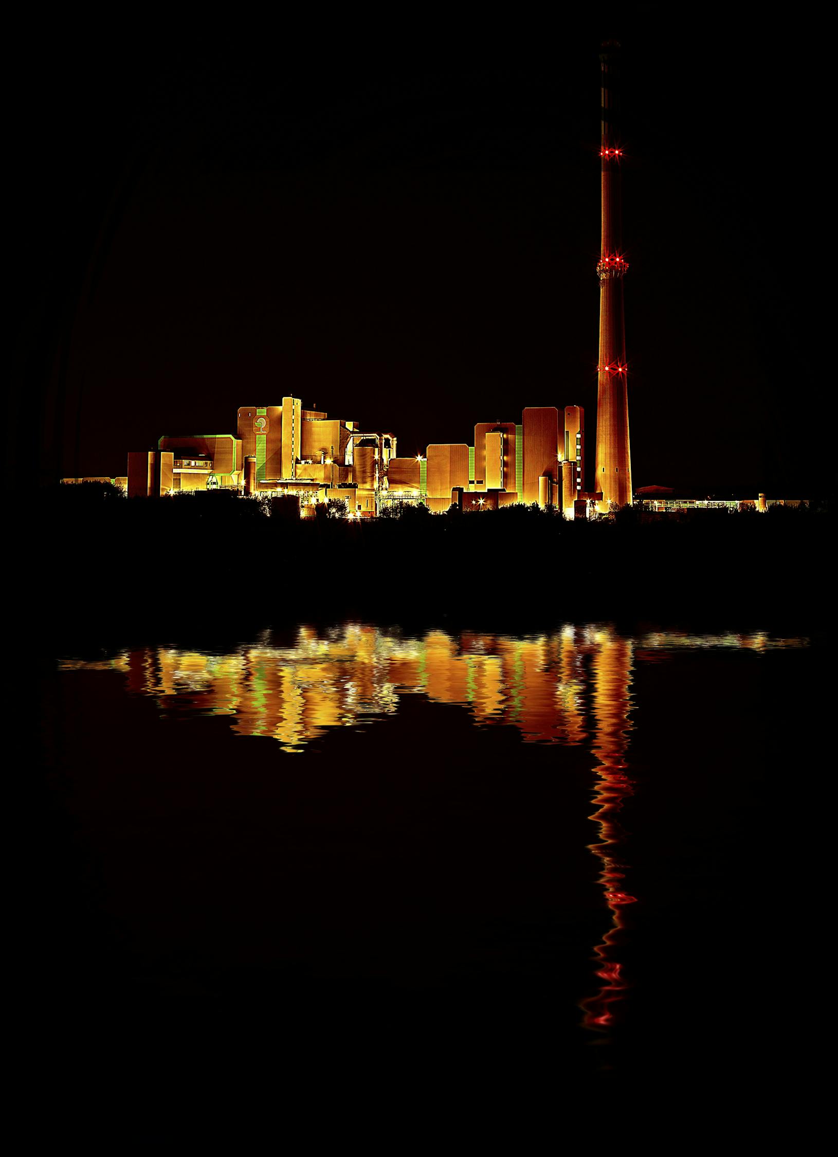 新澳新澳門正版資料，悲觀的_璀璨之光版672.397