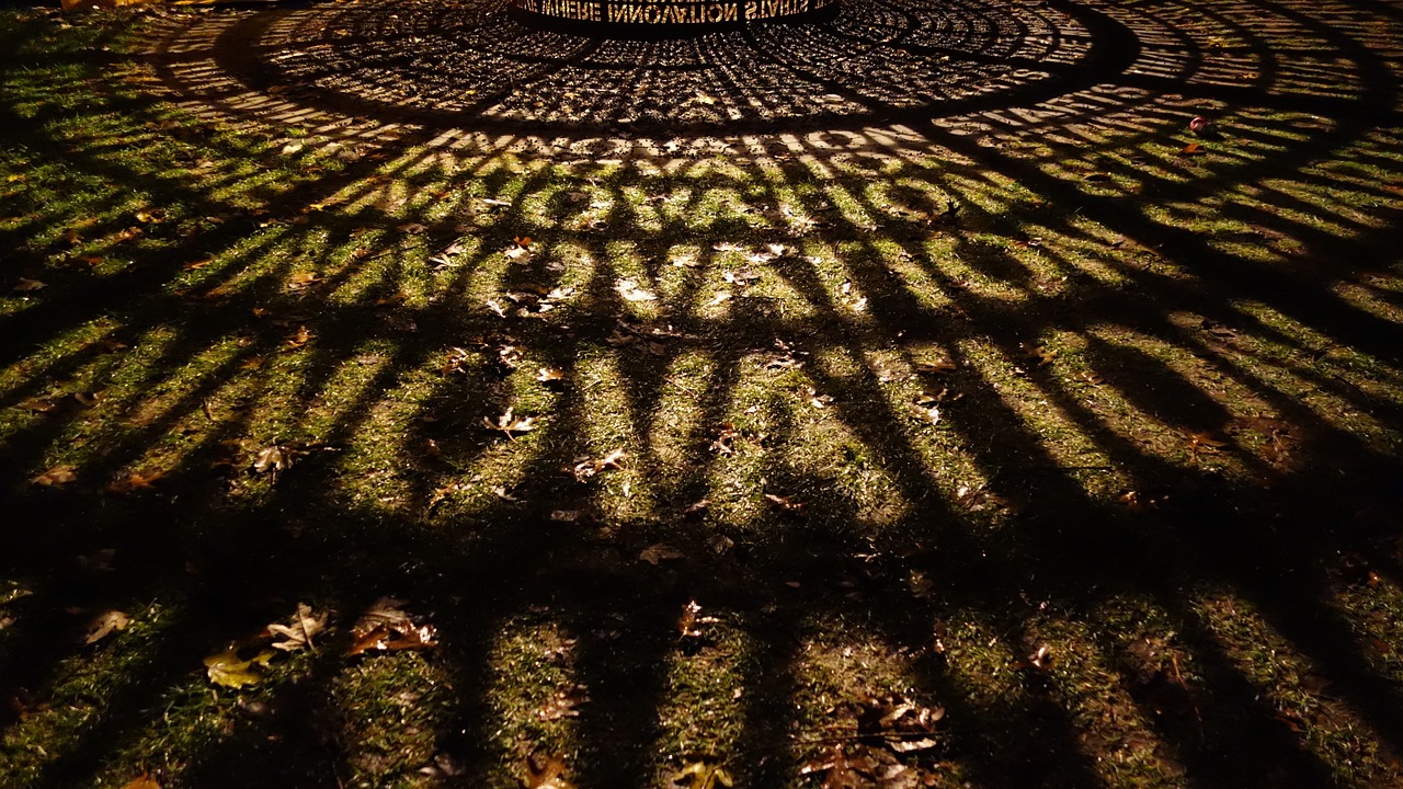 名畫小說新趨勢,傳統與創新的融合藝術探索