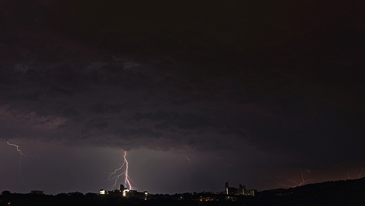 揭秘民國(guó)諜商最新動(dòng)態(tài)，風(fēng)起云涌時(shí)代的秘密檔案