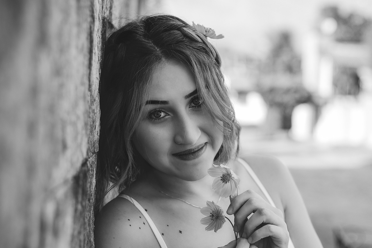 女士最新燙發(fā)時尚潮流，無限創(chuàng)意與魅力展現(xiàn)