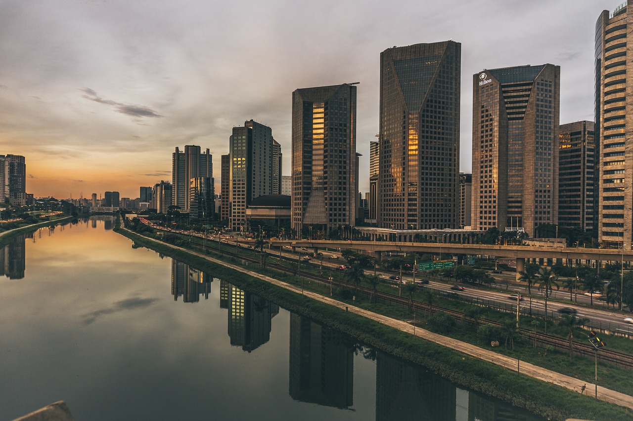 探索最新盤市場動向，揭秘最新樓盤與趨勢分析