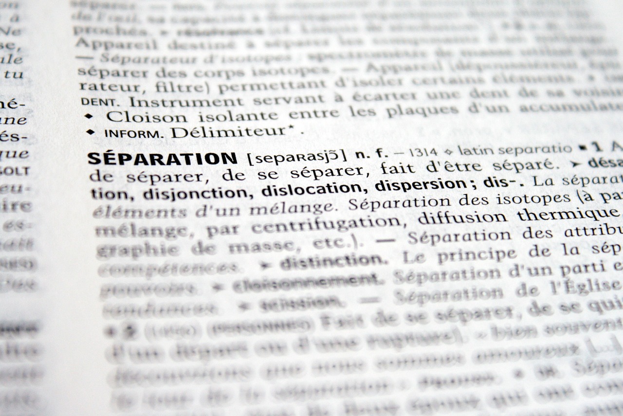 2024新澳門正版掛牌,策略實戰檢驗攻略解析VQ23.75.91