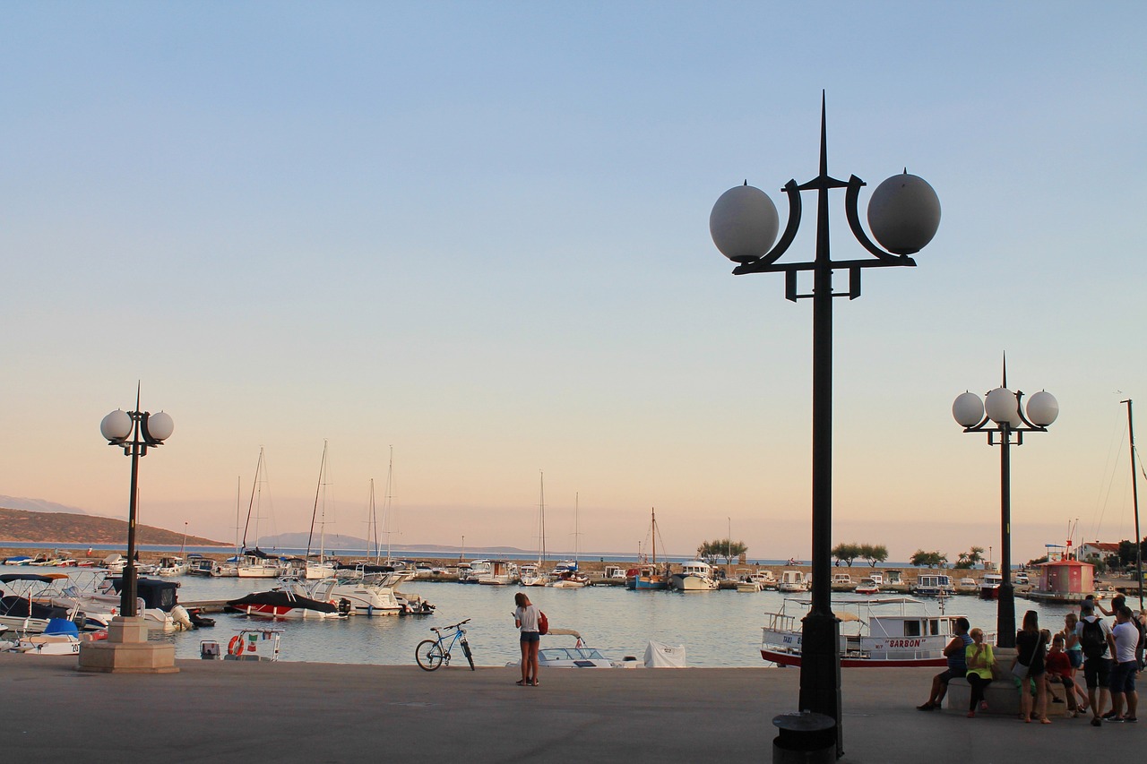 2024年澳門歷史記錄-橢圓的OX306.092