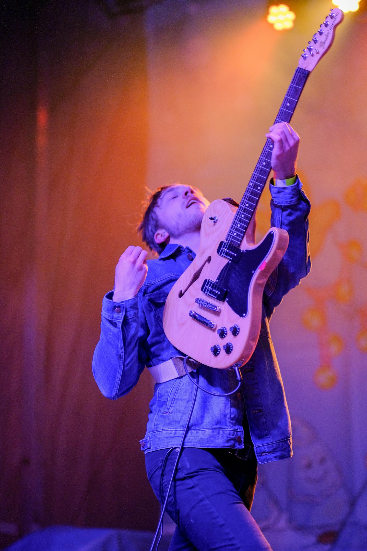 流浪歌手的最新旅程，音樂與生活的激情碰撞