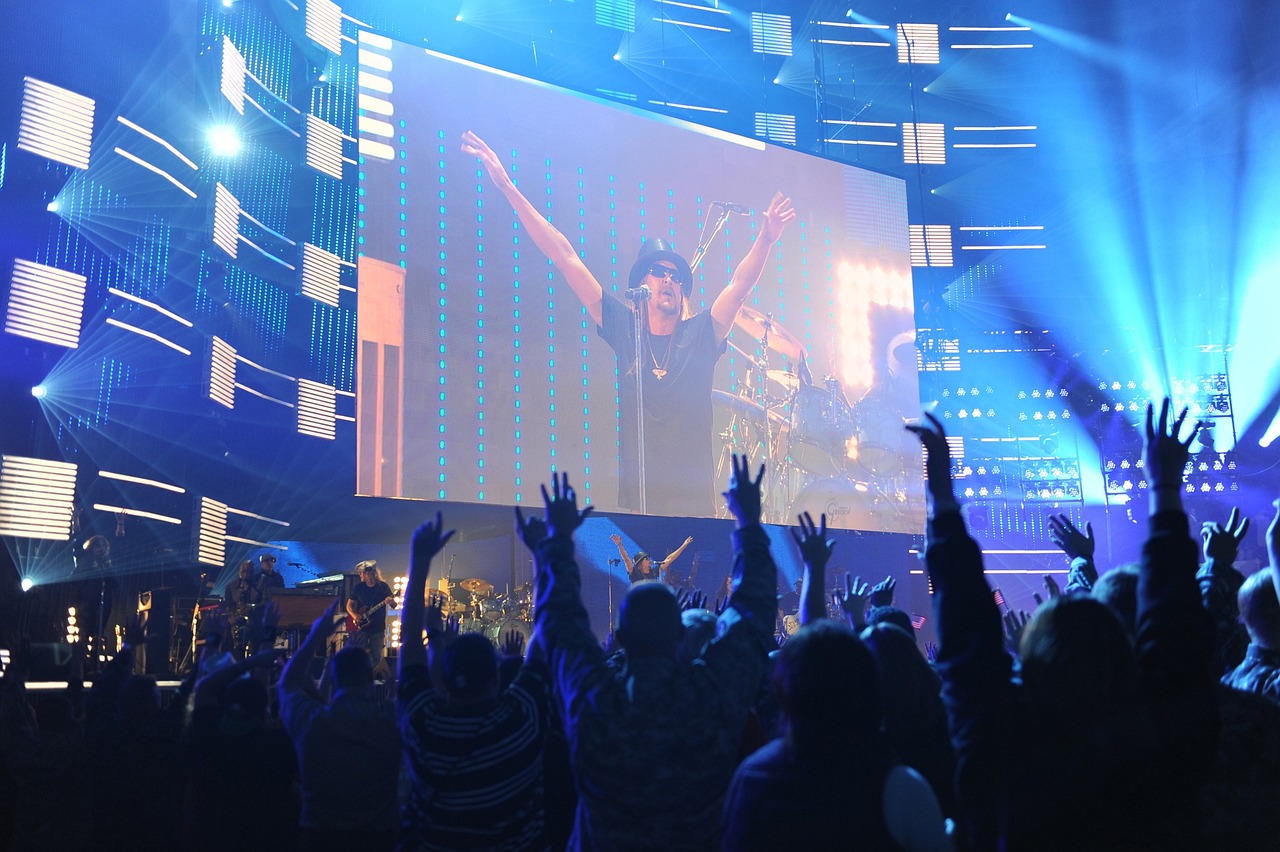 葉璇最新綜藝節(jié)目,展現(xiàn)多元魅力,引領(lǐng)觀眾新風尚