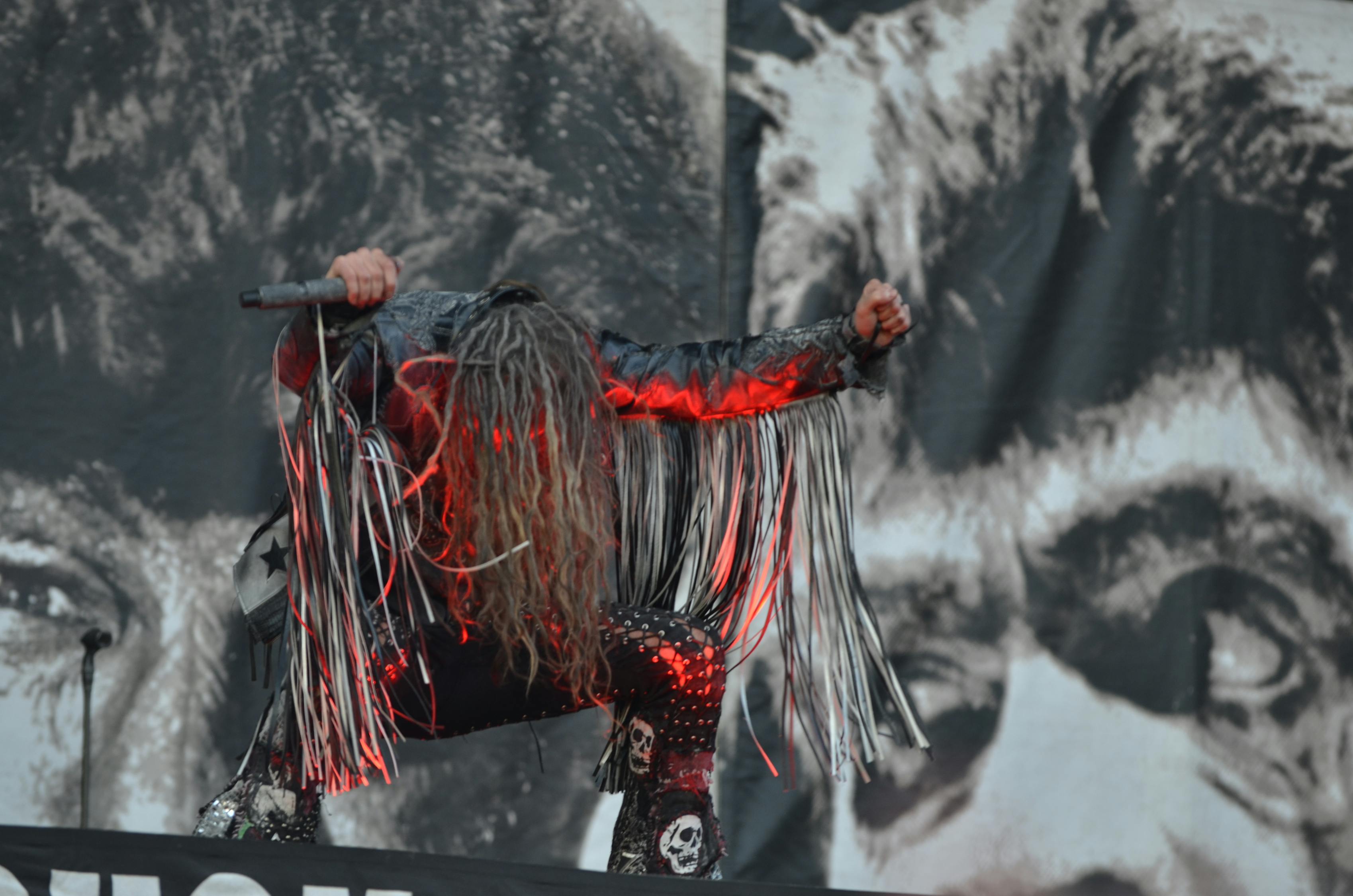 甜馨跳舞最新動態(tài),閃耀舞臺,魅力無限展現(xiàn)