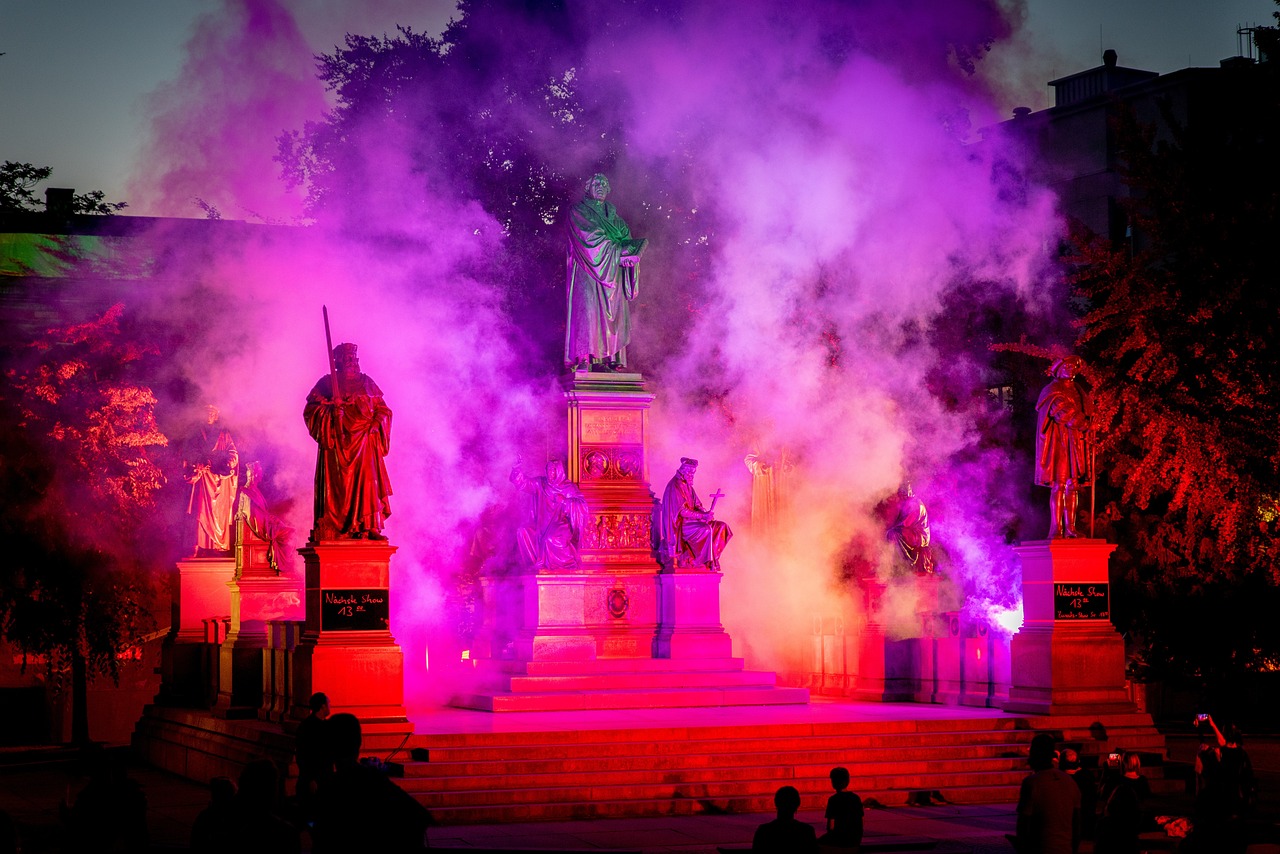 美國疫情最新突破,希望之光照亮黑暗時刻