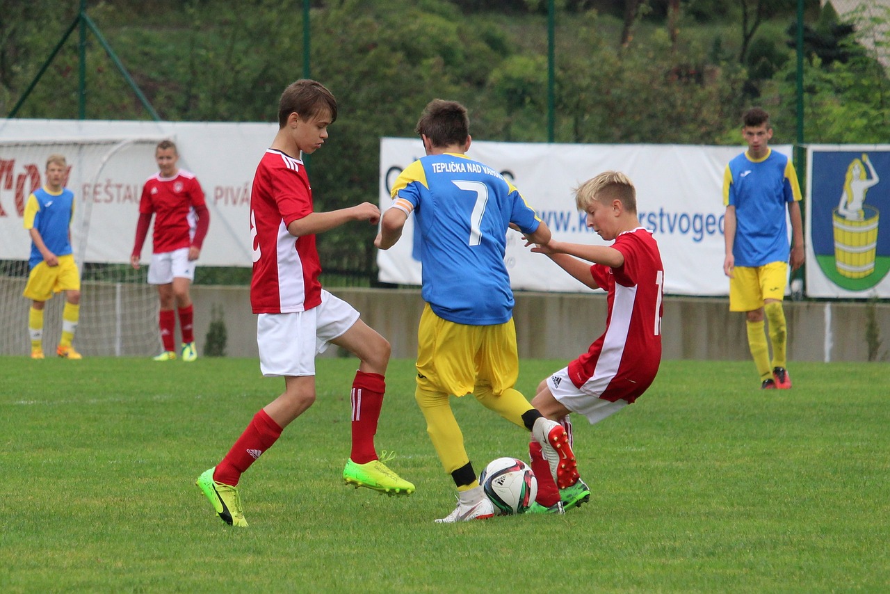 丁俊暉賽場(chǎng)風(fēng)云再起，最新比賽表揭示新一輪輝煌期待