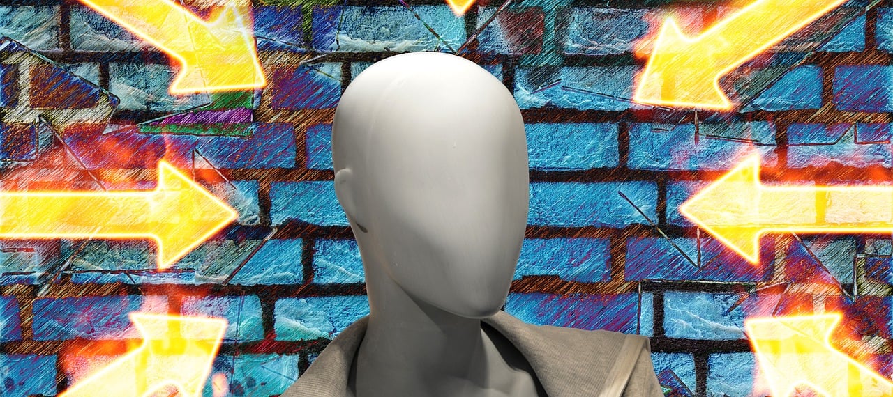 鄭爽跨界展現(xiàn)多元魅力,最新工作動態(tài)及多元發(fā)展之路