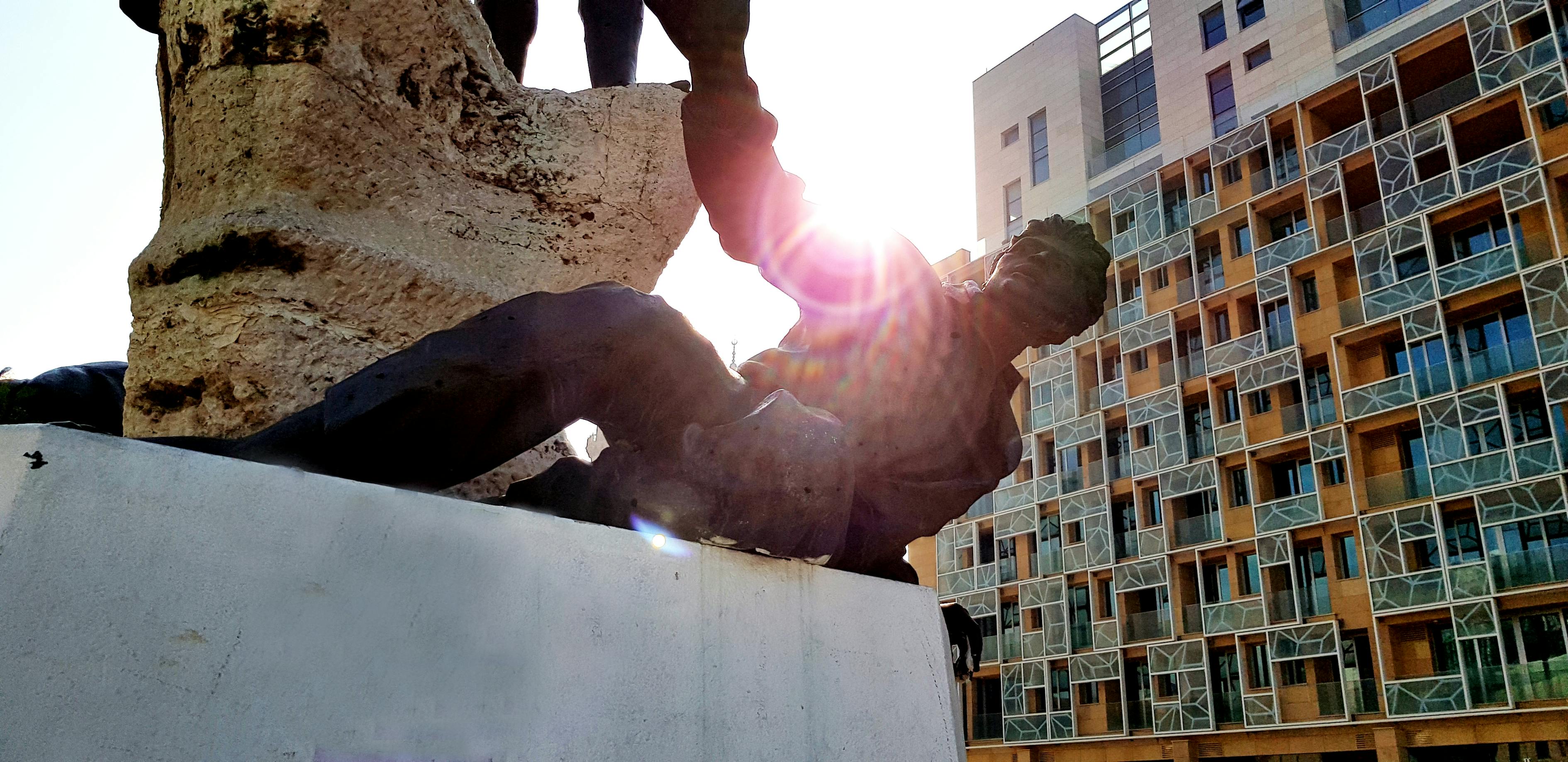 黎巴嫩爆炸災難,挑戰與希望的最新報道