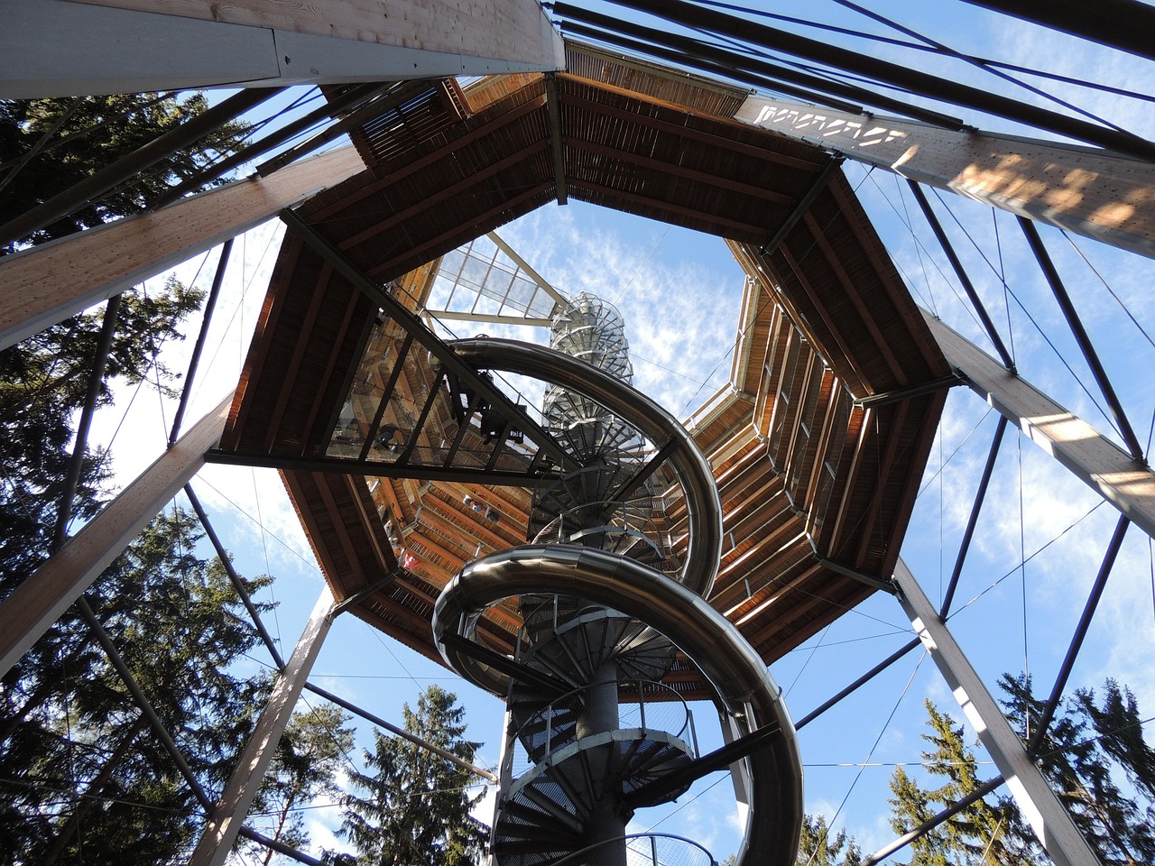 梢青奈最新發(fā)展動態(tài)及其影響概覽