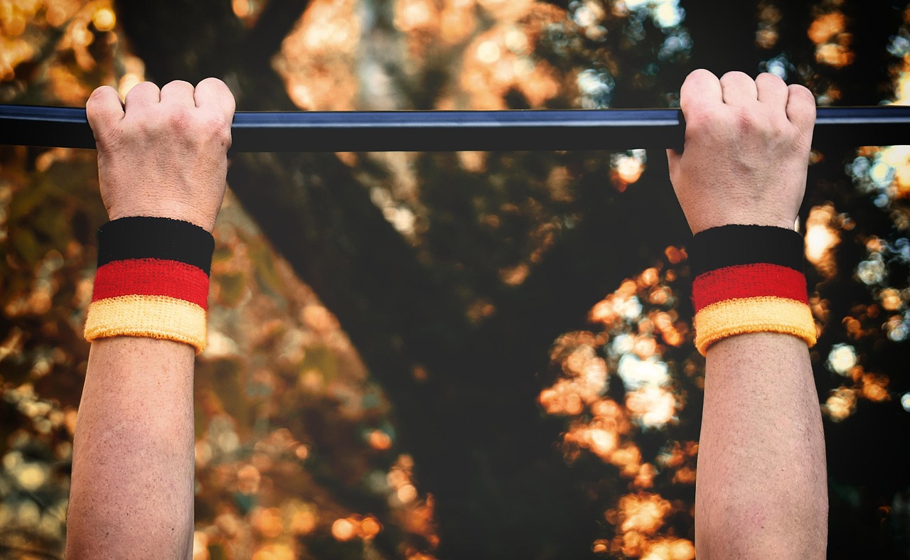 探索情感深度與更新的力量，最新濃情見我