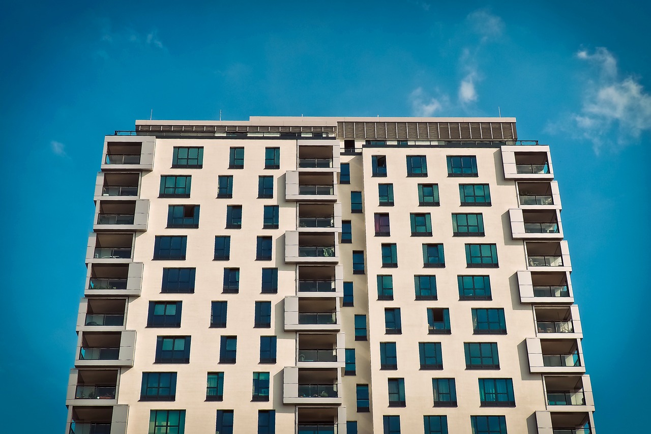 全球化時代下的最新領事館演變及其國際交往新窗口影響