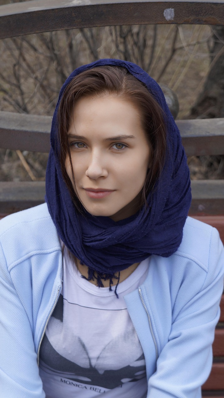 探索時(shí)尚前沿的最新寫真妝容藝術(shù)