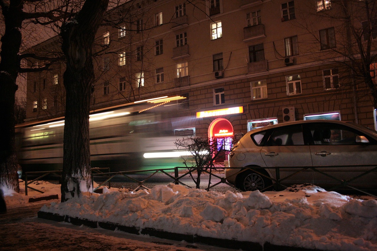 成都外賣小哥，速度與溫情，城市中的英雄風采