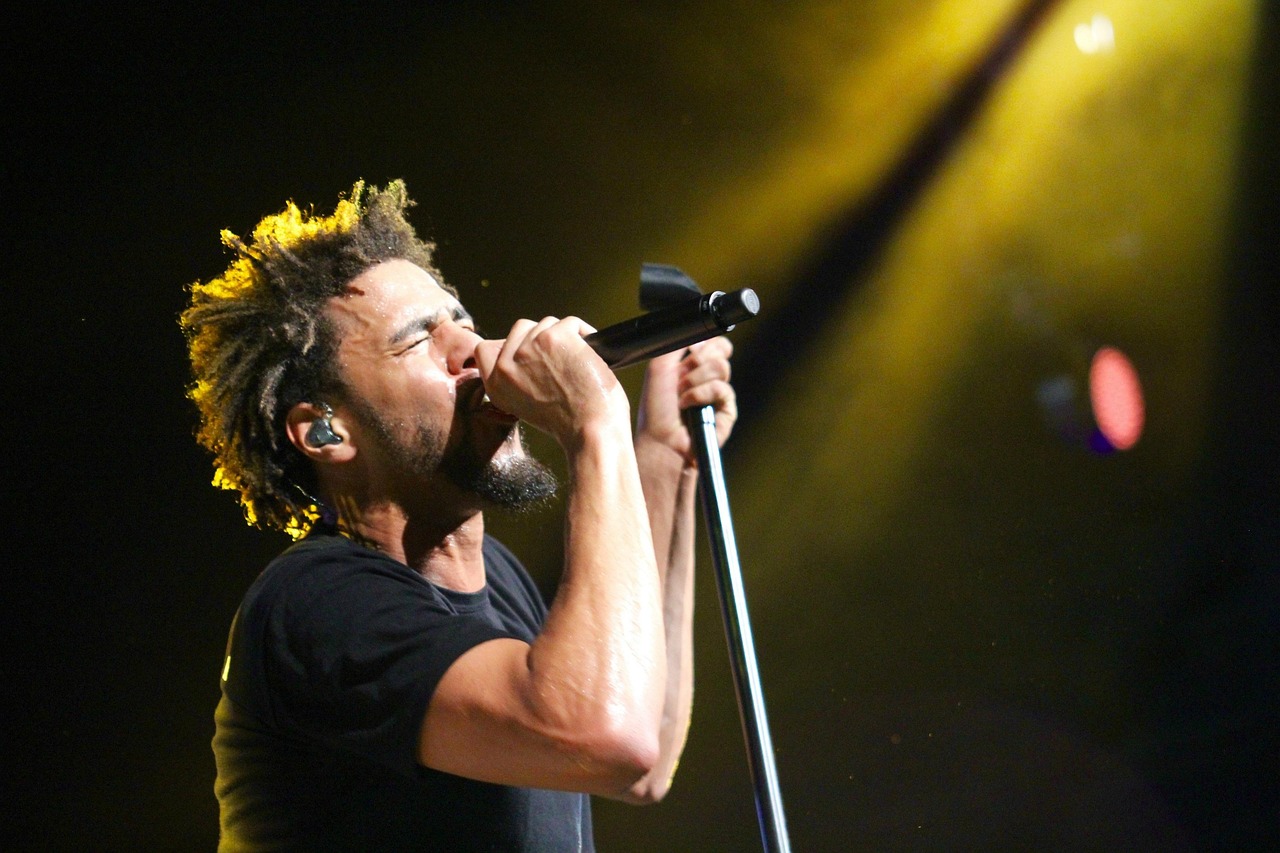 最新說唱現場，音樂的熱血燃燒與文化獨特魅力的碰撞