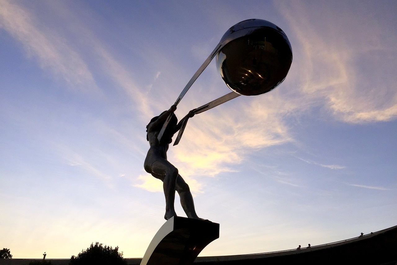 亞洲人妖現象的新探索與反思,最新現象與反思