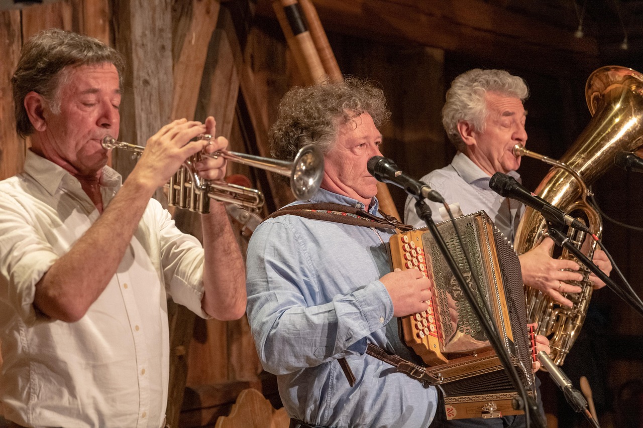 王菲與謝霆鋒的最新動態,音樂與愛情的交響樂章