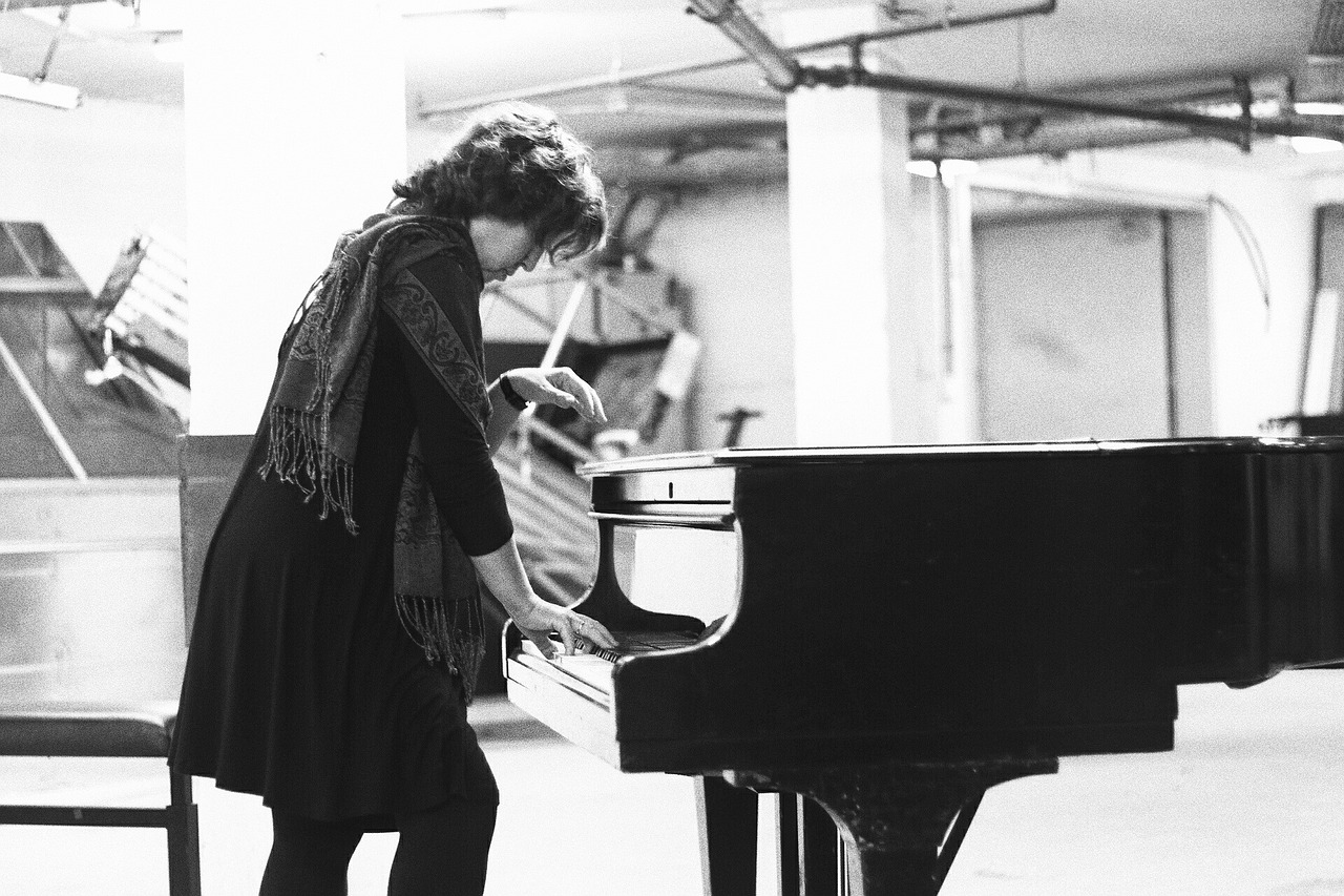 最新感人旋律推薦,喚醒心靈的音樂之旅