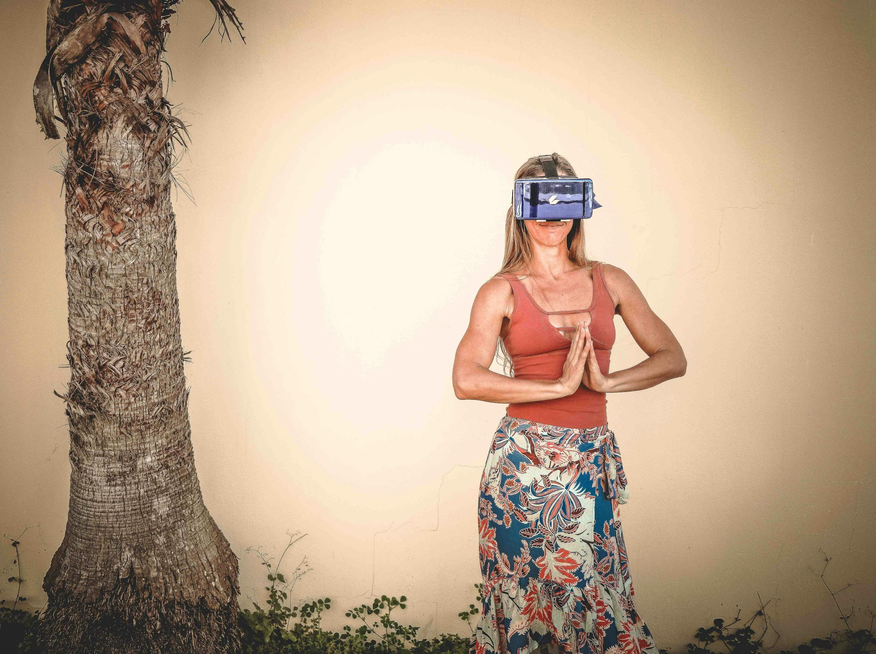 拉丁舞比賽服裝與少女的魅力展現(xiàn)，舞動青春的風采展示