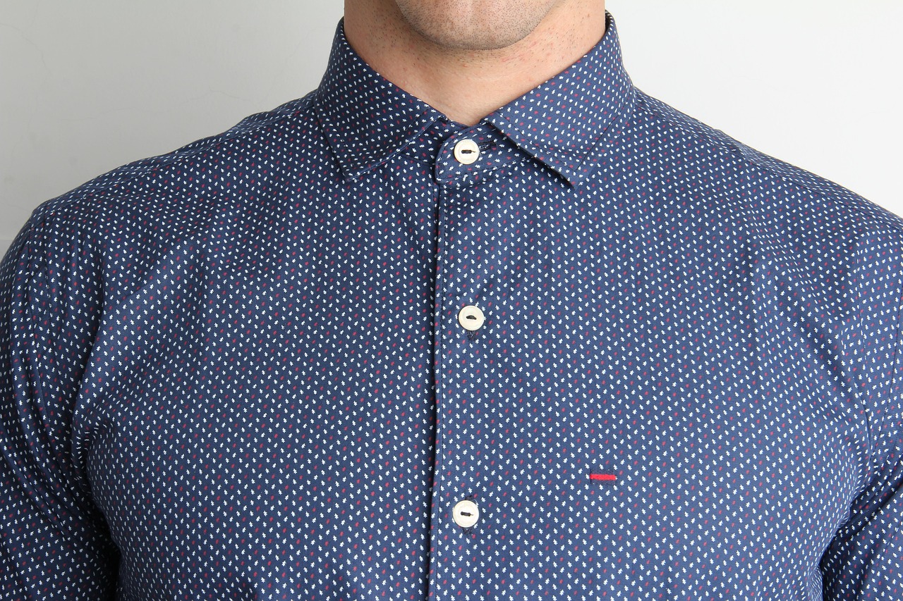 新款襯衣推薦，時尚與舒適完美融合的經典之選