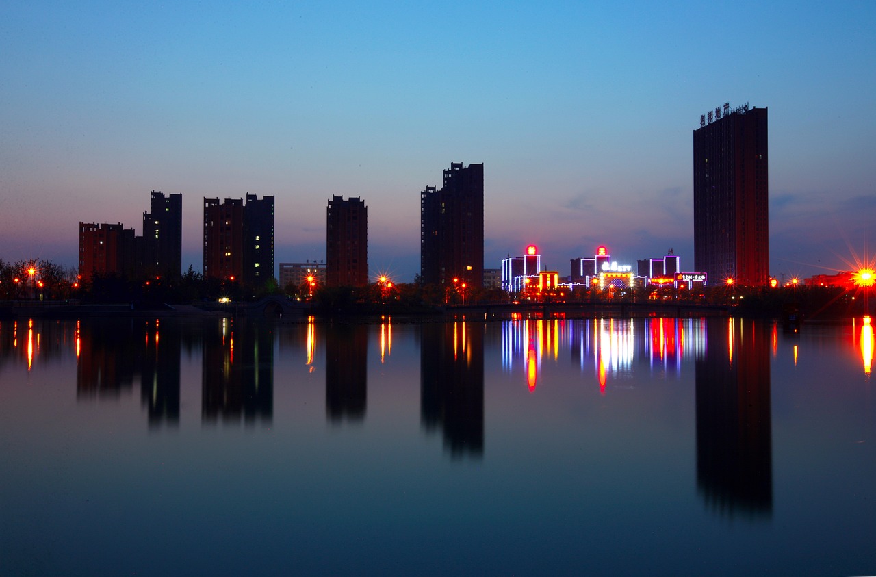 明光新盤上市引領城市新風尚,開啟未來生活新篇章