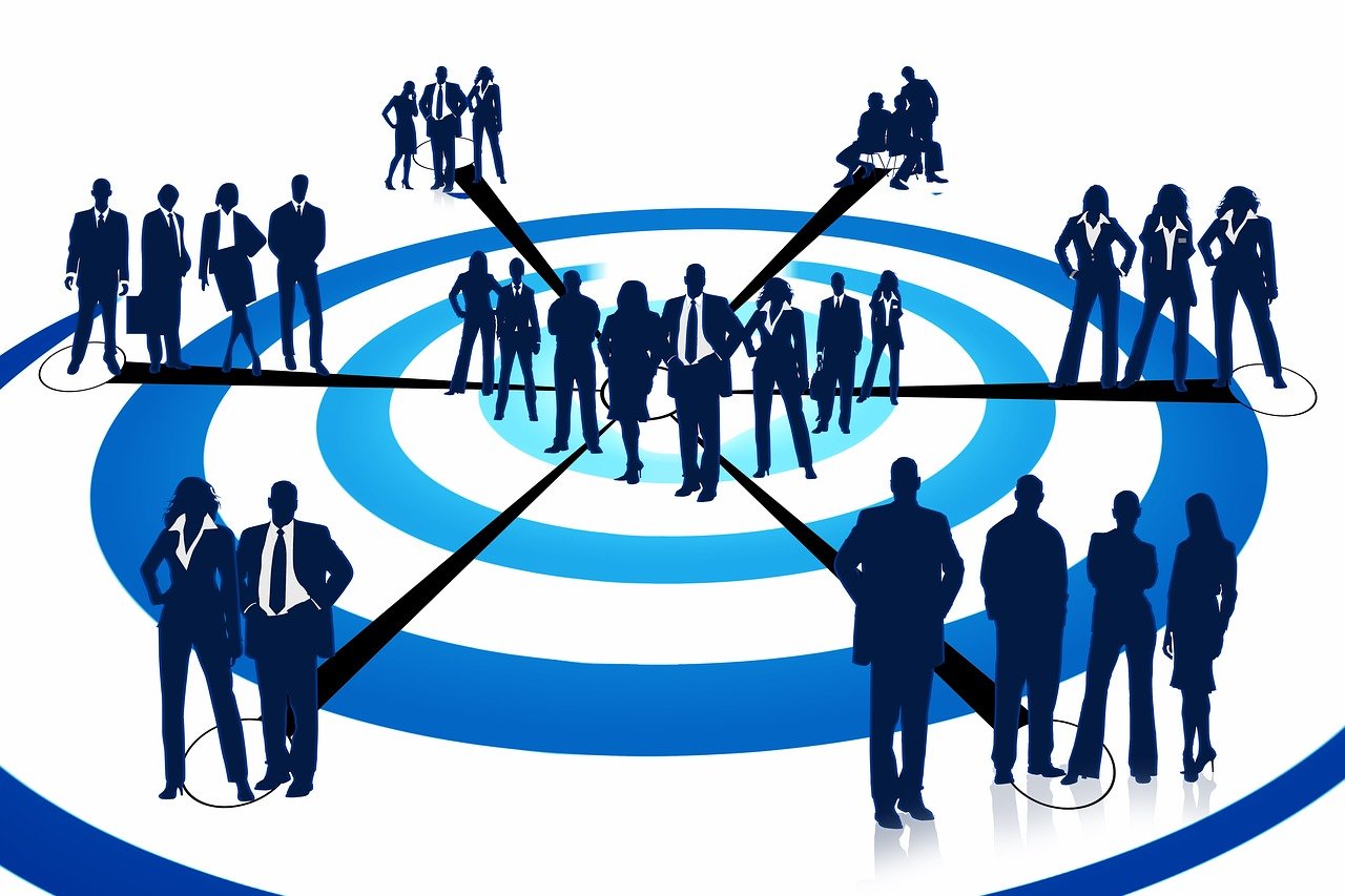 探索未來治理的新路徑,最新政論文綜述