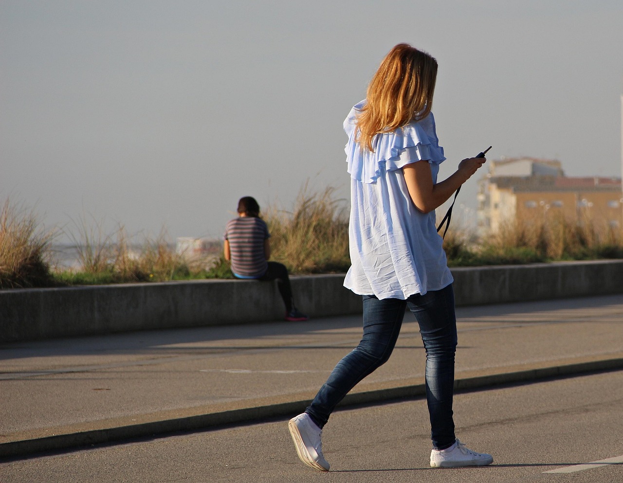 探索女性魅力,2017最新女性背影頭像的魅力展現