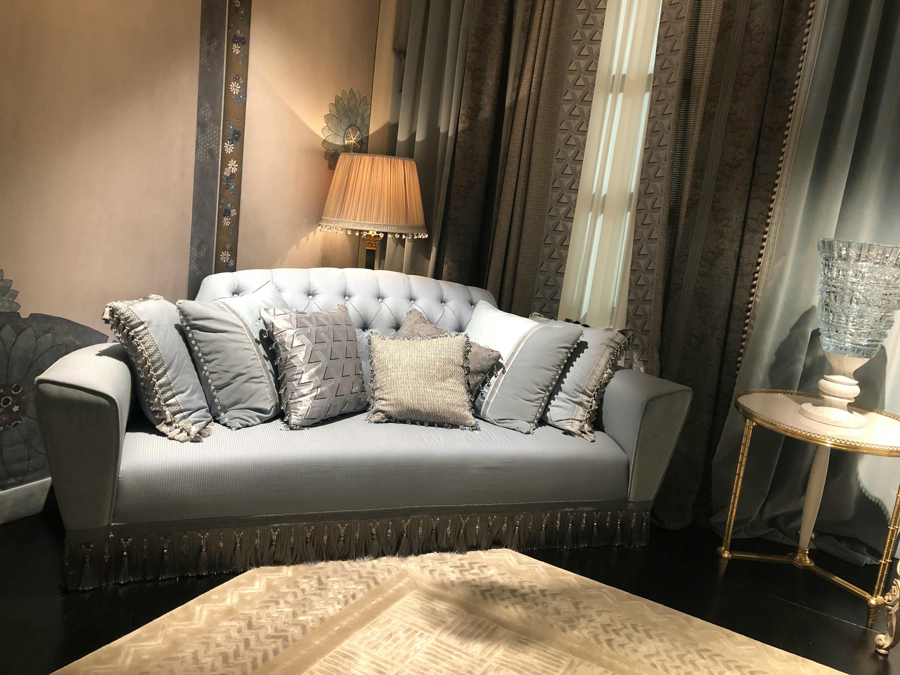 閆玲玲新品展示,時(shí)尚與品質(zhì)的絕美交融