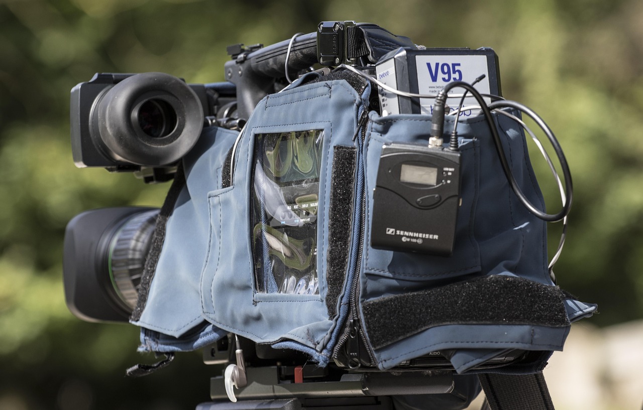 撞到正演員表深度解析及熱播大劇角色介紹