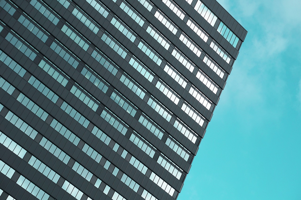 揭秘四月份盛大股票走勢,市場分析與投資機會探討