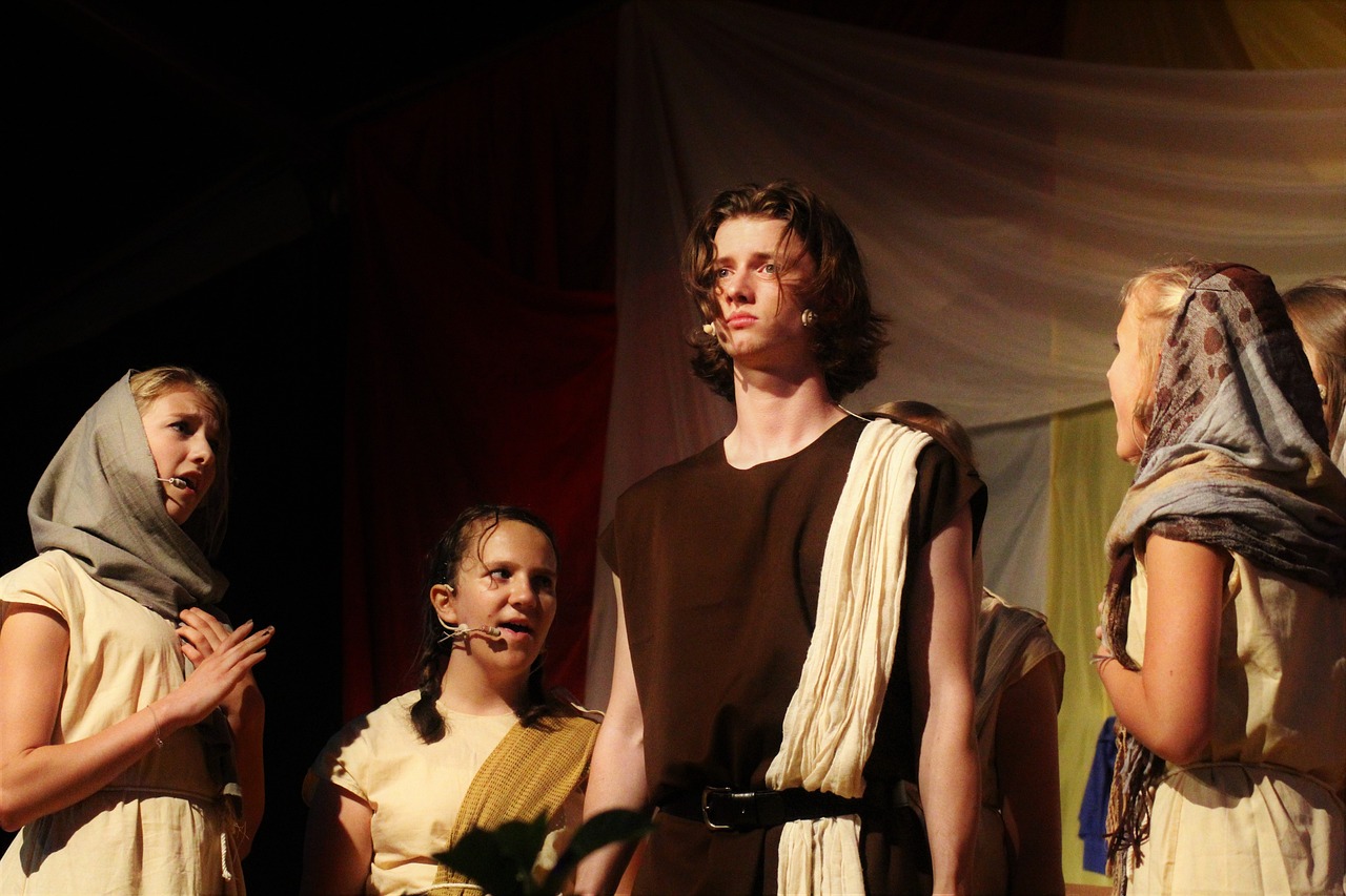 五月青春之星競賽,爭艷明星之戰