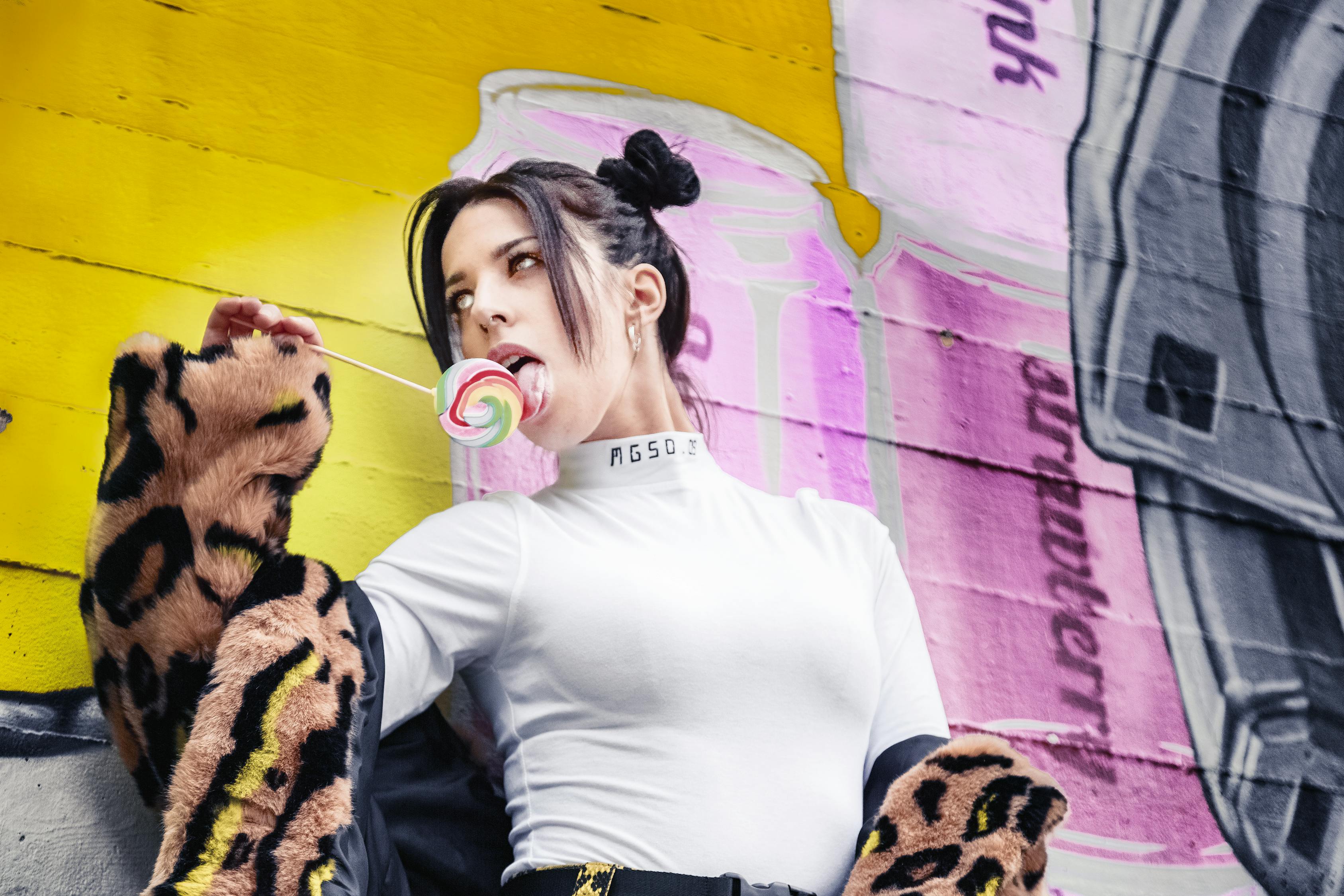 五月如龍，演員的魅力與演繹之道揭秘