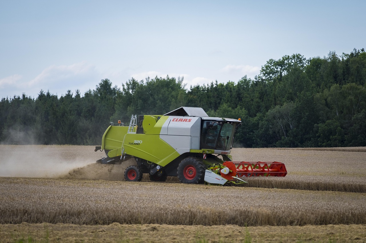 五月現代農業機械概覽,最新技術與裝備介紹