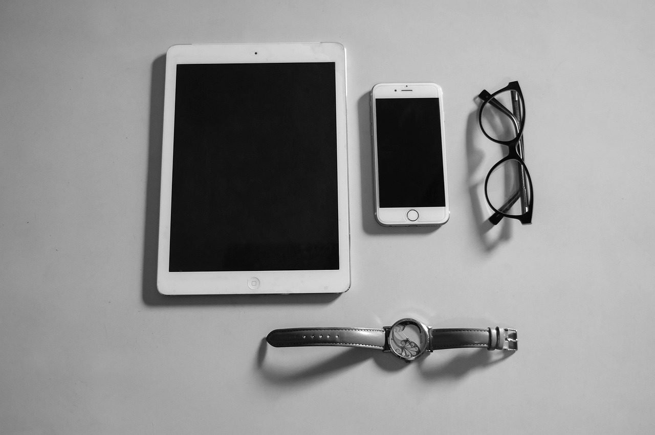 五月電視液晶屏損壞修復小妙招,解決屏幕碎裂問題