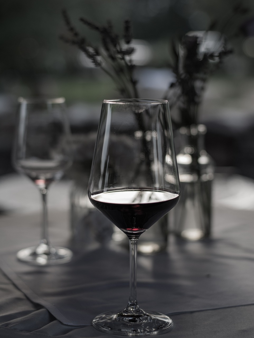 五月玻璃價格走勢實時更新報告,最新市場動態及分析預測