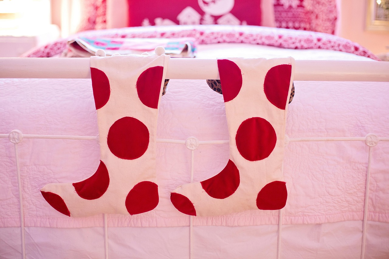 五月紅辣椒襪子批發價格總覽表