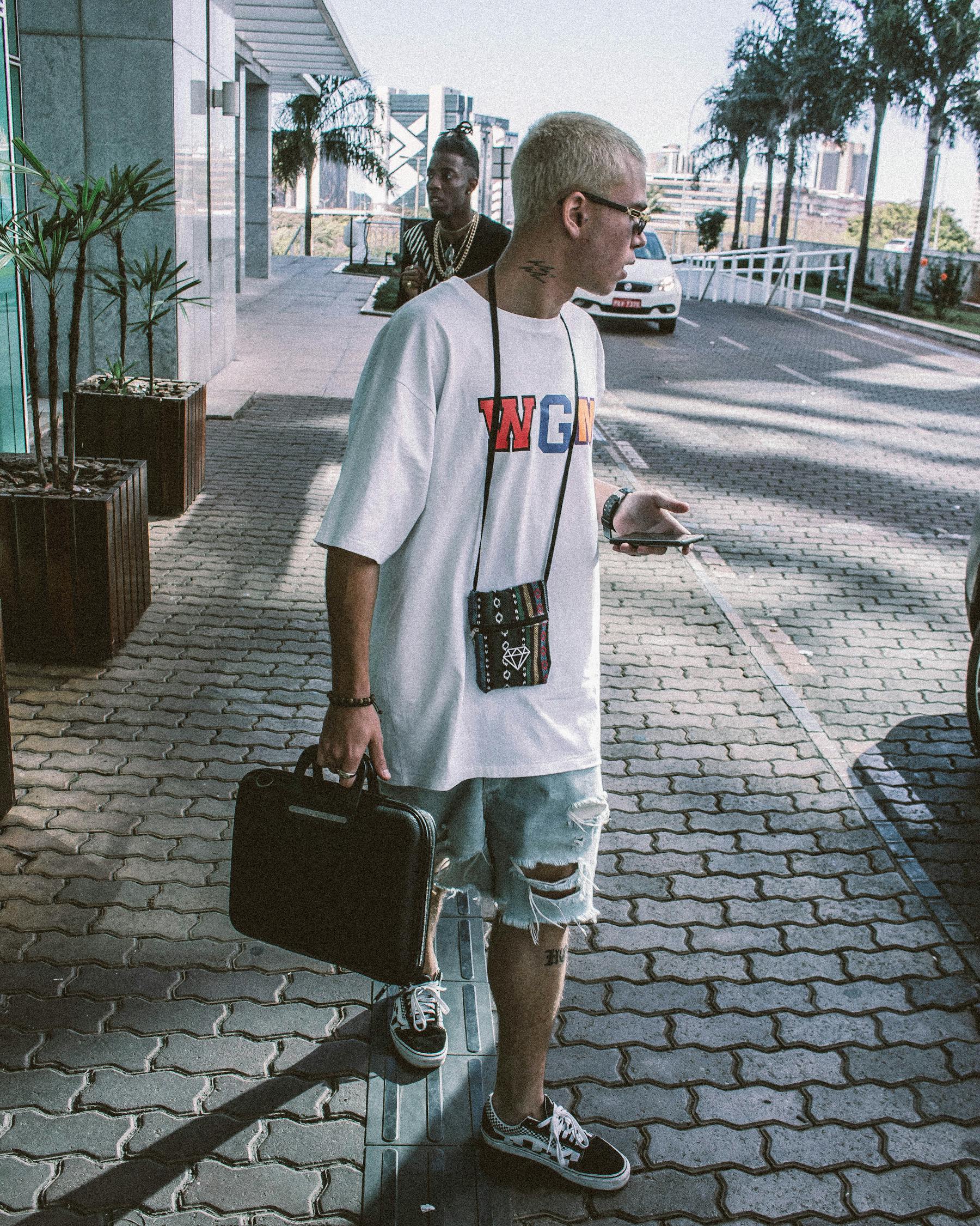 五月新款T恤,時尚潮流的新寵