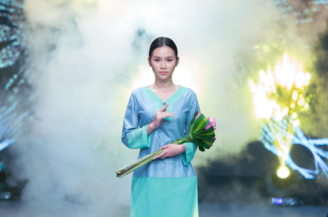 溫碧霞版封神榜五月英雄薈萃,演員表全解析